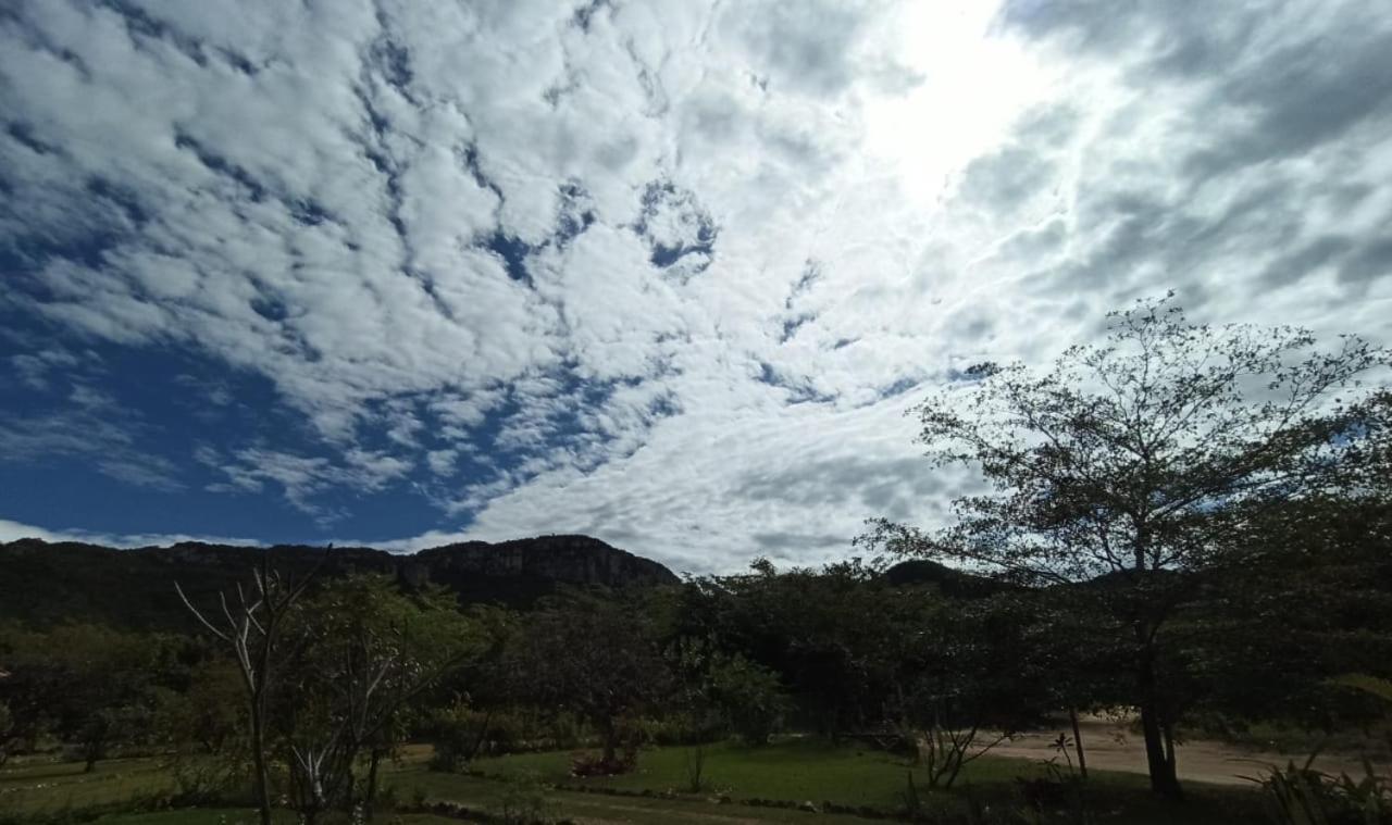 Chales Passaros Do Cerrado กาวัลกันเจ ภายนอก รูปภาพ