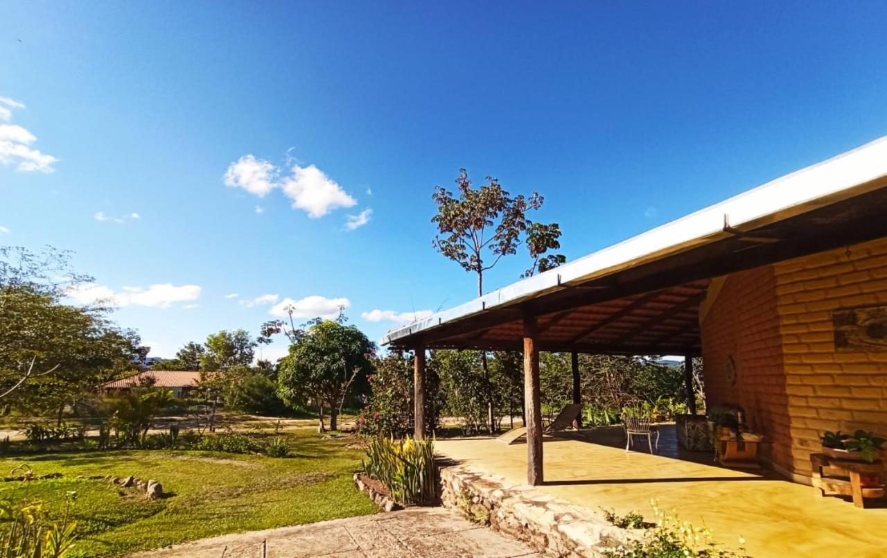 Chales Passaros Do Cerrado กาวัลกันเจ ภายนอก รูปภาพ